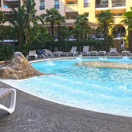 Apartment Bel Avec Grande Terrasse A 50m De La Cannes