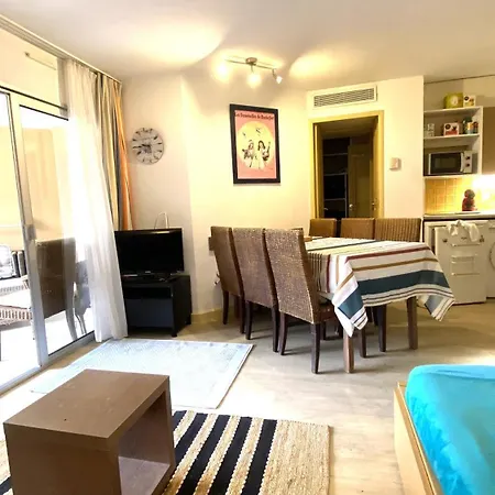 Bel Avec Grande Terrasse A 50m De La Apartment